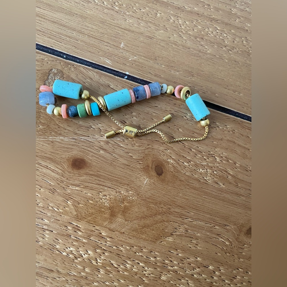 MADEWELL Gold Adjustable Beaded Bracelet with Turquoise and Pastel Accents - Picture 2 of 5